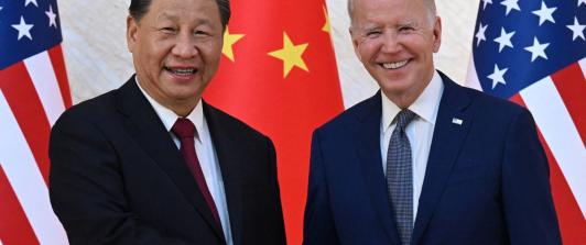 Joe-Biden-y-Xi-Jinping-acercaron-posturas-pero-algo-los-mantiene-separados.jpg