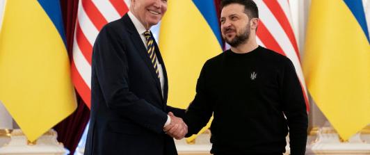 JoeBidenVistaKiev.jpg