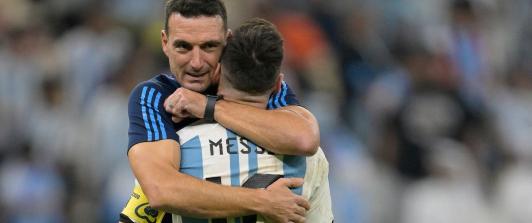 Lionel-Scaloni-ya-esta-al-lado-de-Menotti-y-Bilardo.jpg