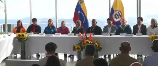 Mesa-de-ngociacion-con-el-ELN-en-Venezuela.jpg