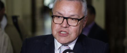 Ministro-Nestor-Osuna-sobre-ley-de-sometimiento-Tenemos-un-Sistema-Penal-que-no-repara-a-las-victimas.jpg