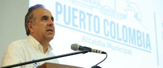 Ministro-Transporte-Guillermo-Reyes-peaje-papiros-Puerto-Colombia.jpg