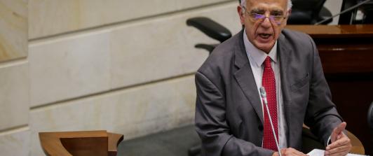 Ministro-de-Defensa-Ivan-Velasquez-esta-hospitalizado-¿Cual-es-la-razon_-1.jpg