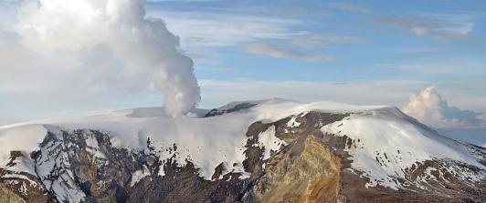 Nevado-del-Ruiz-MinSalud-mantiene-recomendaciones-ante-alerta-naranja.jpg