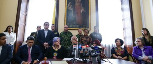 Pago-de-la-mesada-14.-Foto_-Colprensa.jpg