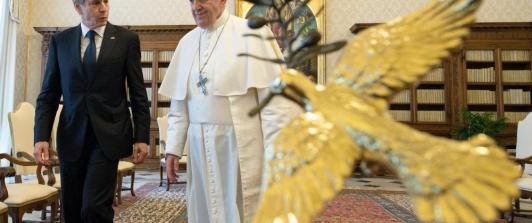 Papa-Francisco-Blinken.jpeg