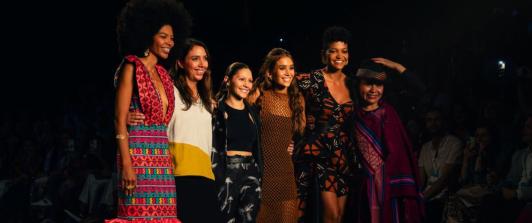 Participantes-del-programa-Mujeres-Cambiando-la-Moda-del-Banco-generaron-ventas-por-mas-de-18.-000-millones-en-2023.jpg