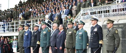 Policia-Nacional-Henry-Sanabria-Gustavo-Petro.jpg