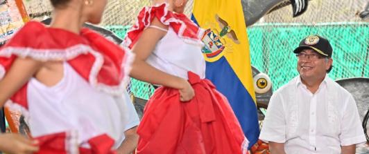 Presidente-Gustavo-Petro-Programa-jovenes-en-paz-1.jpg