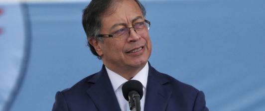 Presidente-Gustavo-Petro-sanciono-la-reforma-tributaria.jpg