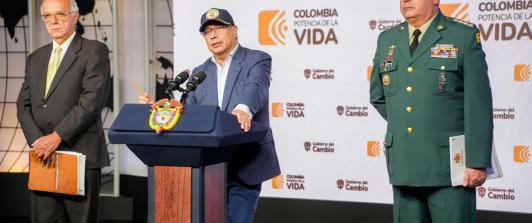 Presidente-Petro-informo-robo-masivo-de-armas-y-explosivos-en-bases-militares-de-Tolemaida-y-La-Guajira.jpg