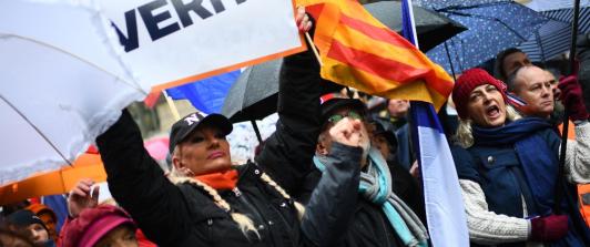 Protestas-Francia-Pasaporte-Covid.jpg