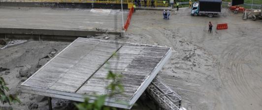Tres-semanas-estaria-cerrada-la-via-Bogota-Villavicencio-por-avalancha-en-Quetame-1.jpg