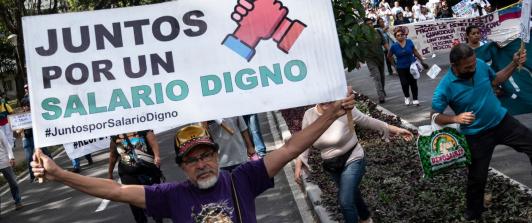 Venezolanos-vuelven-a-las-calles-para-exigir-salarios-dignos.jpg