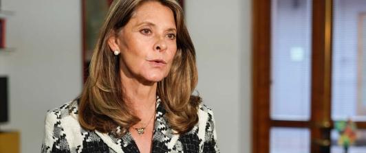 Vicepresidenta-caida-aeropuerto-Catam.jpg