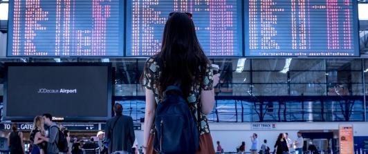 airport-2373727_1280.jpg