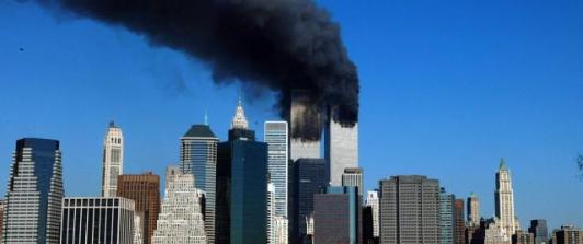 atentado-terrorista-torres-gemelas.jpeg