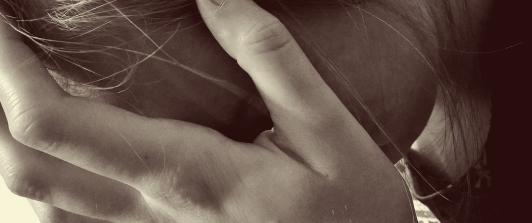 woman-g4e2181181_1920.jpg