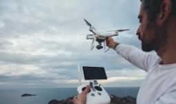 Proyecto de ley sobre drones. / Foto: Freepik.