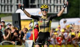 El campeón del Giro 2025 se quedó con la décima etapa del Tour de Francia