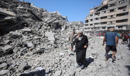 Bombardeos israelíes en Gaza dejan cerca de 65 mil palestinos asesinados y miles de desplazados