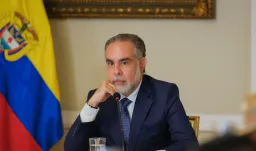 Ministro Benedetti califica como una decisión “política” la descertificación de Estados Unidos en lucha antidrogas