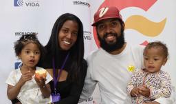 ​​Familia venezolana beneficiada.  ​