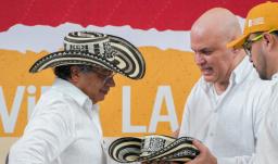 16 gestores de paz suspenden su rol en la Oficina del Alto Comisionado para la Paz