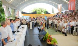 ​En la ceremonia ​participan el presidente de la República y el comisionado de Paz, Otty Patiño, así como el gobernador, el alcalde y líderes de la región. ​  ​