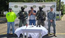 Capturan a alias 'El Viejo', presunto intermediario clave en el atentado contra Miguel Uribe
