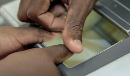 Ordenan cierre de operaciones de empresas de datos biométricos por uso indebido de datos personales