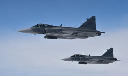 Los cazas Saab JAS 39 Gripen de la Fuerza Aérea Sueca participan en el ejercicio de la OTAN como parte de la misión de policía aérea de la OTAN, en el espacio aéreo soberano de los miembros de la Alianza.