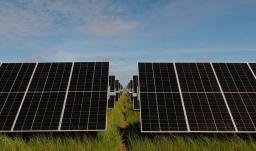 La compra incluye seis compañías con proyectos solares que suman 0.6 gigavatios de capacidad, destinados a fortalecer el autoconsumo energético del Grupo Ecopetrol.