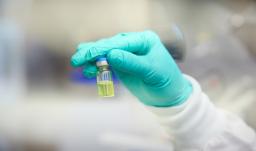 Nueva inyección semestral reduce riesgo de transmisión del VIH en más del 99,9% y funciona como una vacuna