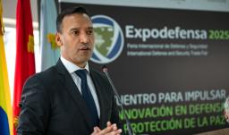 Ministro de defensa descarta intromisión de Isabel Cristina Zuleta en operaciones de la Fuerza Publica.