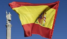 España anuncia regularización extraordinaria para medio millón de migrantes