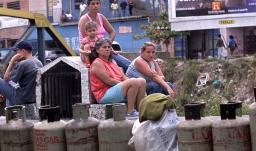 México brinda apoyo petrolero a Cuba ante el bloqueo 