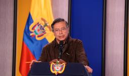 Petro exige liberación de Jorge Glas y denuncia "tortura psicológica"