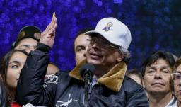 Petro sobre salario mínimo. / Foto: Presidencia.