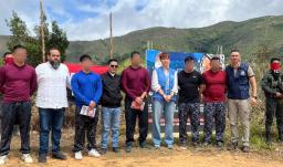 Policías liberados. / Foto: Defensoría del Pueblo.