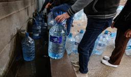 Consumo de agua. / Foto: AFP. 