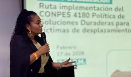 Gobierno lanzó Conpes para víctimas de desplazamiento forzado.wepb