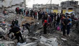 Israel continúa con atacando Gaza y demoliendo edificios a pesar del alto al fuego