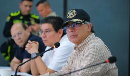 Presidente Petro denuncia un plan para asesinarlo.