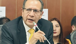 Luis Guillermo Pérez recordó que con la suspensión del  salario mínimo vital afecta a más de 2 millones de trabajadores que devengan el mínimo y perjudican a más de 100 mil soldados y policías.