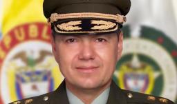 Se oficializó el retiro de un general de la Policía tras un presunto plan de sabotaje contra el presidente Petro