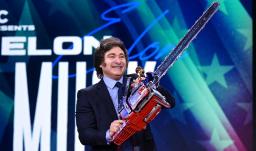 Juez suspendió 80 artículos de la reforma laboral de Milei.