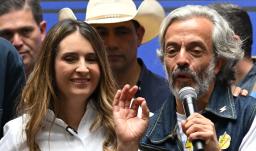 Paloma Valencia y Juan Daniel Oviedo. / Foto: AFP.