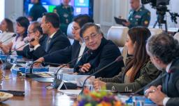 Presidente Gustavo Petro ordena liquidar las EPS en quiebra.