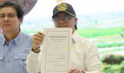 Presidente Petro firma en Cereté la Ley de Jurisdicción Agraria.